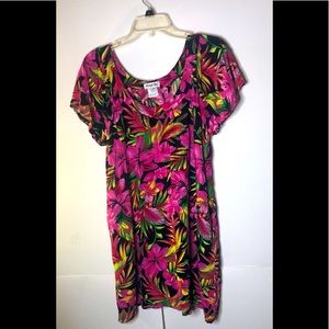 Mango Bay fuchsia floral cover up or top